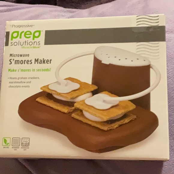 Prep Solutions Microwave S’mores Maker - Picture 1 of 4